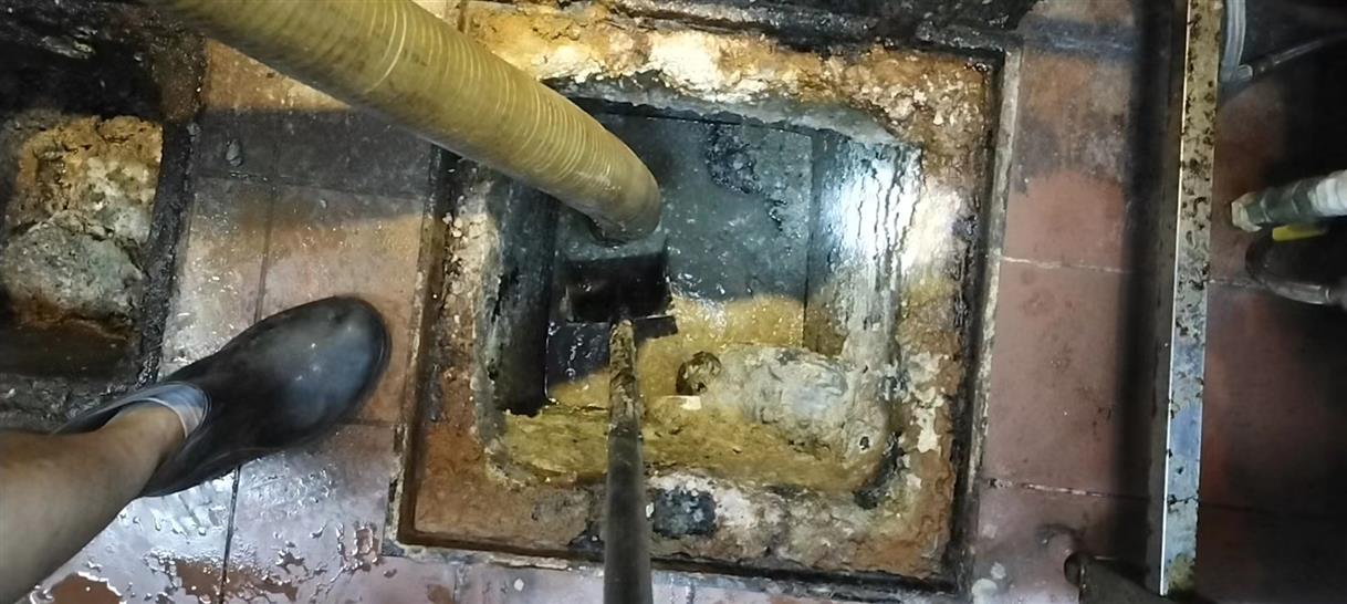 群英乡污水池清理一般都有毒气,怎么预防中毒呢?