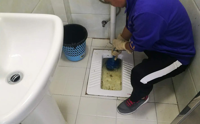 群英乡疏通蹲坑